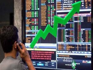 پاکستان اسٹاک ایکسچینج میں کاروبار کا مثبت آغاز؛ انڈیکس نئی بلند ترین سطح عبور کرگیا