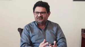 معاشی استحکام حقیقی لیکن یہ عالمی منڈی میں تیل اور دیگر اجناس کی قیمتوں کا مرہون منت ہے: مفتاح
