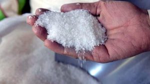 نائب وزیراعظم اسحاق ڈار کا چینی کی قیمت کم کرنے کا حکم