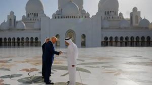 امریکی صدر ڈونلڈ ٹرمپ کا ابوظبی کی شیخ زاید گرینڈ مسجد کا دورہ