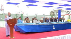 پاک بحریہ کی تیاری دیکھ کر دشمن کی اس طرف حملہ کرنےکی ہمت نہیں ہوئی، وزیراعظم