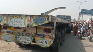 اوکاڑہ میں ٹرالر کی موٹر سائیکل کو ٹکر، باپ، 2 بیٹے اور بیٹی جاں بحق