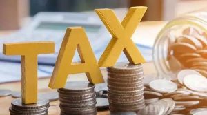 ملک میں تنخواہ دار طبقے نے ٹیکس دینے میں سب کو پیچھے چھوڑ دیا