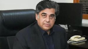 تنخواہ داروں پر ٹیکس شرح کتنی ہونی چاہیے؟ سابق نگران وفاقی وزیر نے حکومت کو بجٹ تجاویز پیش کردیں