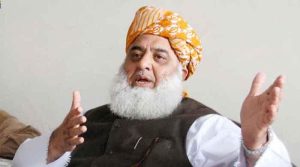 پی ٹی آئی سے اختلاف ختم نہیں کررہے، چاہتے ہیں تعلقات میں میانہ روی رکھی جائے: فضل الرحمان