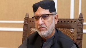 اختر مینگل نجی پرواز سے آف لوڈ، بیرون ملک جانے سے روک دیا گیا