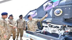 پاک فوج میں جدید ہیلی کاپٹر شامل، فیلڈ مارشل کا آپریشنل تیاریوں پر اظہار اطمینان