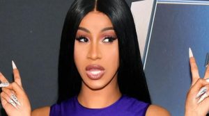 امریکی گلوکارہ کارڈی بی 7 سال بعد کیس جیت گئیں