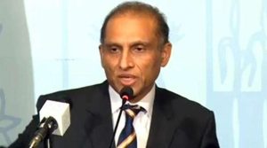 بھارت اکتوبر میں پاکستان پر حملہ کرسکتا ہے، سابق سیکرٹری خارجہ اعزاز چودھری