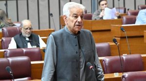 دفاعی معاہدے سے بھارت کو ہونیوالی پریشانی فطری ہے، اسکا چیخیں مارنا کوئی مسئلہ نہیں ہے: وزیر دفاع