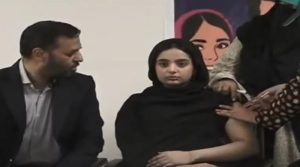 سروائیکل ویکسین سے متعلق پروپیگنڈا، مصطفیٰ کمال نے بیٹی کو ویکسین لگوا دی