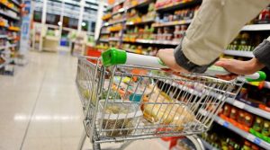 ’موجودہ آمدن میں گزارا ہورہا ہے‘، سروے میں اخراجات پورا ہونے کا کہنے والے افراد کی شرح دگنی ہوگئی