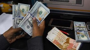 ترسیلات زر بھیجنے والے آپریٹرز نے چارجز بڑھاکر 130 ارب روپے کمائے، قائمہ کمیٹی میں انکشاف