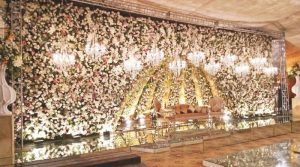 سرکاری افسر کی بیٹی کی 24 کروڑ روپے سے زائد کی شاہانہ شادی، صرف سجاوٹ پر 4 کروڑ خرچ کیے گئے