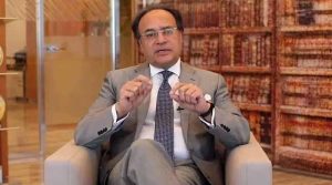 سیلاب پر فوری امداد نہیں مانگیں گے، کوشش ہے اپنے زور بازو پر معاملات ٹھیک کریں: وزیر خزانہ