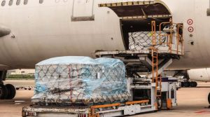 کراچی ائیرپورٹ پرکسٹمزڈیوٹی اورٹیکس چوری کے گھپلے، کروڑوں روپے کا سامان ضبط