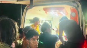 شکارپور میں تیز رفتار ٹرک نے سڑک کنارے سوئے افراد کو روند ڈالا، 7 افراد جاں بحق