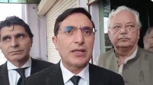 عمران خان کا ایکس اکاؤنٹ جیل سے نہیں باہر سے چلتا ہوگا، بیرسٹر گوہر