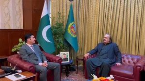وزیراعلیٰ خیبرپختونخوا علی امین گنڈاپورکا استعفیٰ معمہ بن گیا