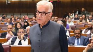 دہشت گردوں کو پناہ دینے والوں کو بھی حساب دینا ہوگا، خواجہ آصف