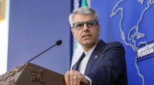 ایران نے امریکی صدر ٹرمپ کی مذاکرات کی پیشکش کو متضاد قرار دیدیا