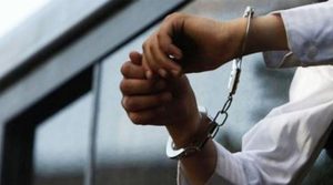 چوری کے الزام میں گرفتار 45 ہزار تنخواہ والا گھریلو ملازم کروڑوں کا مالک نکلا