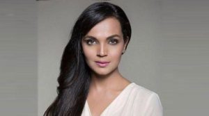 آمنہ شیخ کا لڑکیوں کو مشورہ