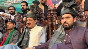 وزیراعلیٰ سہیل آفریدی اور جنید اکبر کا جارحانہ انداز، پی ٹی آئی میں خطرے کی گھنٹیاں بج گئیں