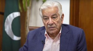 وزیراعلیٰ پختونخوا کے بیانات ملکی سلامتی کے منافی ہیں، اب نیازی لا نہیں چلے گا: خواجہ آصف