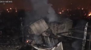 گلستان جوہر میں آگ لگنے سے درجنوں جھونپڑیاں جل گئیں