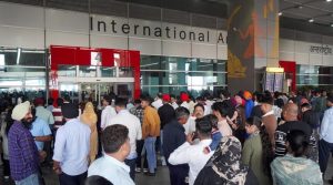 نئی دہلی ائیرپورٹ پر ائیر ٹریفک کنٹرول نظام میں خرابی، سیکڑوں پروازیں تاخیر کا شکار