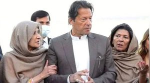 عمران خان کی بہنوں علیمہ خان اور عظمیٰ خان کے وارنٹ گرفتاری جاری