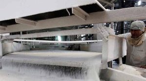 وفاقی حکومت کا شوگر سیکٹر کو مکمل ڈی ریگولیٹ کرنے کا فیصلہ