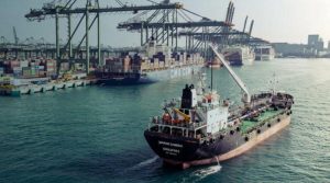 پاکستان میں بنکرنگ کیلئے تاریخ کا پہلا لائسنس جاری، پورٹس سے اربوں روپے کی آمدنی متوقع