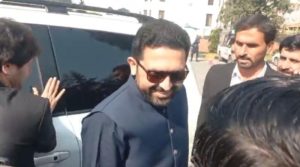 وزیراعلیٰ کے پی سہیل آفریدی الیکشن کمیشن میں پیش