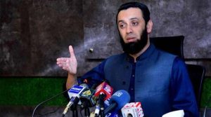 عمران خان سے ملاقات کیلئے سوشل میڈیا پر ہتھکنڈے استعمال کیے جارہے ہیں: عطا تارڑ