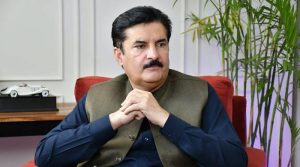 گورنر خیبر پختونخوا فیصل کریم کنڈی کو تبدیل کیے جانے کا امکان