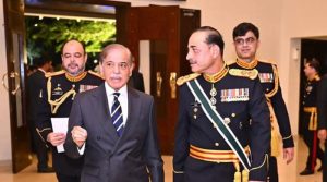 وزیر اعظم کی فیلڈ مارشل عاصم منیر کو چیف آف ڈیفنس فورسز تعینات ہونے پر مبارکباد