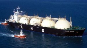 پاکستان نے 2027 تک قطر اور اٹلی سے 45 ایل این جی کارگوز کی خریداری منسوخ کر دی