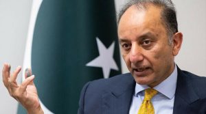 خورشید شاہ نے پی ٹی آئی کو فون کرکے کہا تھا ہم آپ کو ووٹ دیتے ہیں حکومت بنالیں: مصدق ملک کا دعویٰ