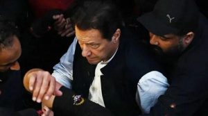 حکومت کاعمران خان کو اڈیالہ جیل سے منتقل کرنے پر غور