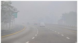 پنجاب اور خیبرپختونخوا میں شدید دھند، موٹرویز ٹریفک کیلئے بند