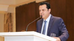 عمران خان کے بہت سارے فیصلے فیض حمید کے مشورے پر تھے، ریڈ لائنز کراس کرنیوالے کی سیاست ختم شد ہے: طلال