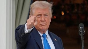 ٹرمپ نے مزید 20 ممالک کے شہریوں پر سفری پابندیاں لگا دیں