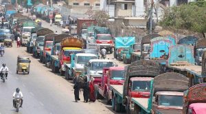 حکومت اور ٹرانسپورٹرز کے درمیان مذاکرات کامیاب، جلد ہڑتال کے خاتمے کا اعلان متوقع