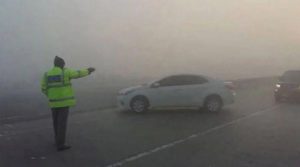 پنجاب اور خیبرپختونخوا کے مختلف علاقوں میں شدید دھند، موٹرویز ٹریفک کیلئے بند