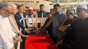 عثمان ہادی کی میت بنگلادیش پہنچادی گئی، نماز جنازہ پارلیمنٹ کے ساؤتھ پلازا میں ادا کی جائے گی