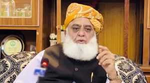 عالمی اسٹیبلشمنٹ کے اسکالرشریعت کا وہ پرچارکر رہے ہیں جو مغرب کوقبول ہے: مولانافضل الرحمان