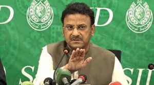 کراچی میں بھتہ خور بچوں اور بیروزگاروں کو استعمال کررہے ہیں: وزیر داخلہ کا انکشاف