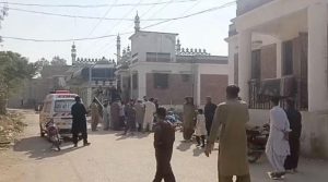 شکارپور میں باراتیوں کی بس پر فائرنگ، دلہا سمیت 3 افراد جاں بحق